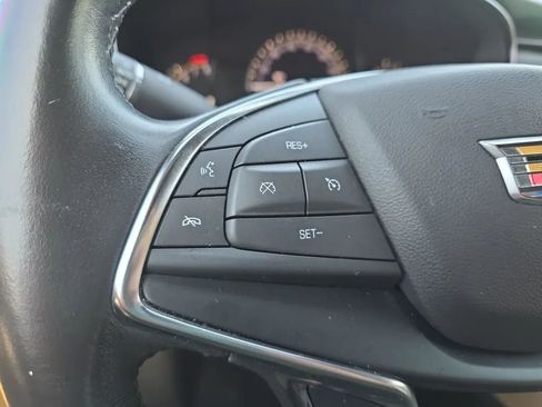 Used 2019 Cadillac XT5 AWD image 20