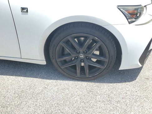 Used 2017 Lexus IS 200t F Sport w/ F Sport Package RWD image 4