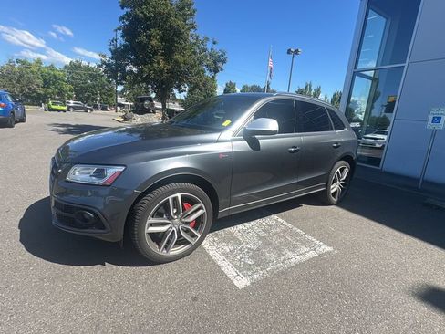 Used 2015 Audi SQ5 Premium Plus w/ Technology Package AWD/4WD image 11