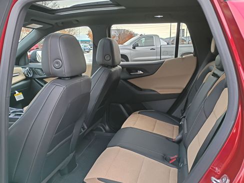 New 2026 Chevrolet Equinox ACTIV image 25