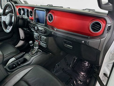 Used 2022 Jeep Wrangler Unlimited Rubicon w/ LED Lighting Group image 27