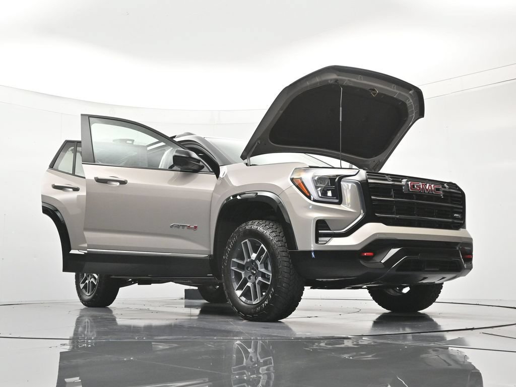 Used 2026 GMC Terrain AT4 w/ Technology Package II AWD/4WD image 50