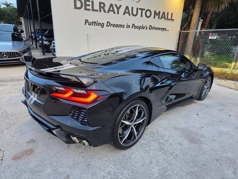 Used 2021 Chevrolet Corvette Stingray Preferred Cpe w/ Z51 Performance Package RWD image 5