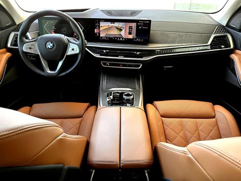 Certified 2025 BMW X7 xDrive40i w/ Premium Package AWD/4WD image 29