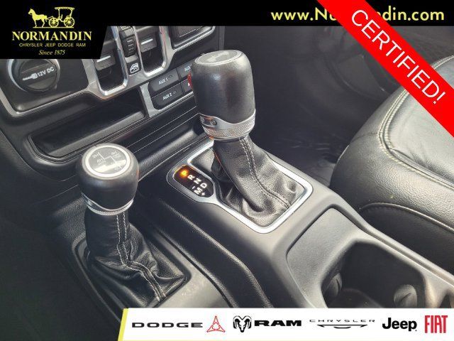 Certified 2022 Jeep Wrangler Unlimited Sahara AWD/4WD image 12