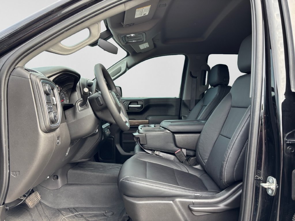 Used 2020 Chevrolet Silverado 1500 RST w/ RST Value Package RWD image 10