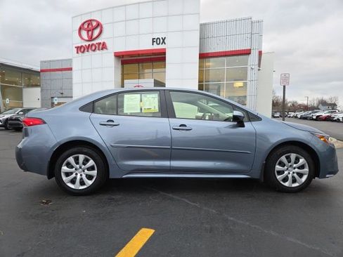 Used 2023 Toyota Corolla LE image 8