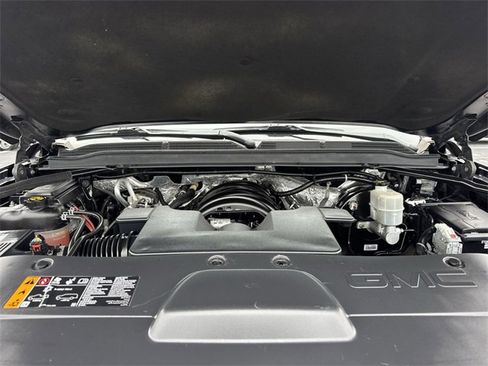 Used 2017 GMC Yukon XL Denali w/ Open Road Package image 25