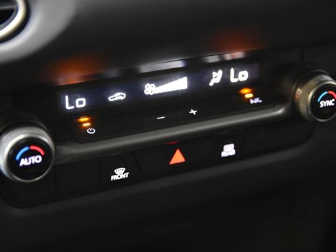 Used 2023 MAZDA CX-30 AWD 2.5 S w/ Select Package image 21