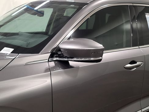 Used 2026 Acura MDX FWD w/ Technology Package image 12