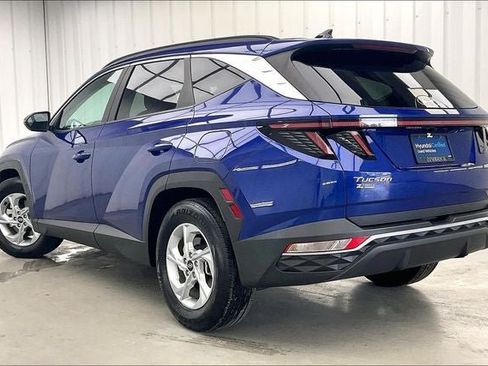 Certified 2022 Hyundai Tucson SEL w/ Cargo Package FWD image 11