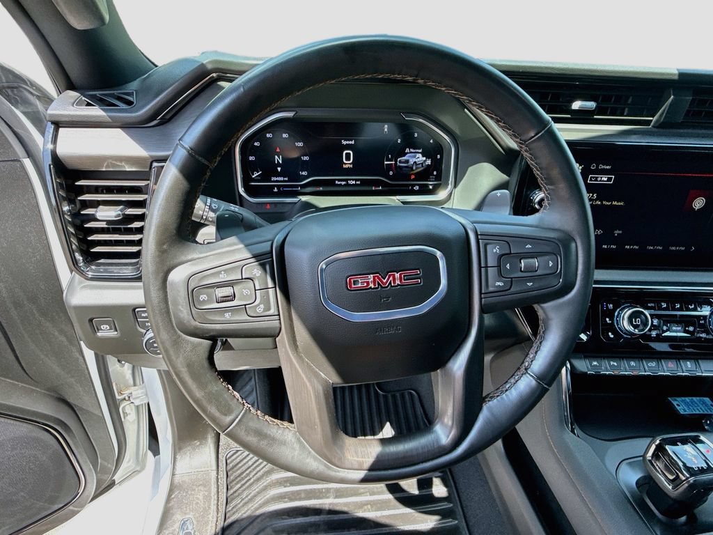 Used 2024 GMC Sierra 1500 AT4 w/ AT4 Preferred Package AWD/4WD image 11