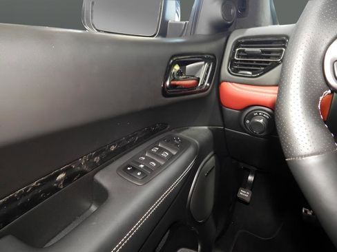 Used 2024 Dodge Durango SRT image 25