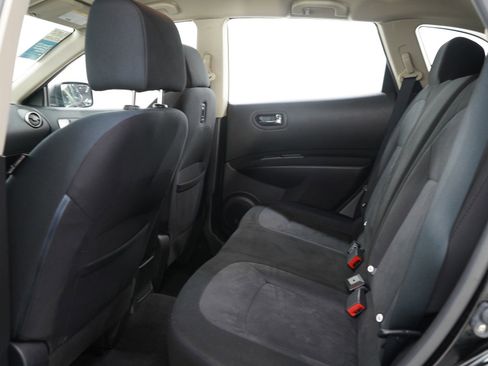 Used 2013 Nissan Rogue S AWD/4WD image 15