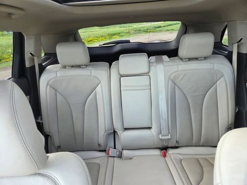 Used 2019 Lincoln Nautilus Reserve w/ Driver Assistance Package AWD/4WD image 36