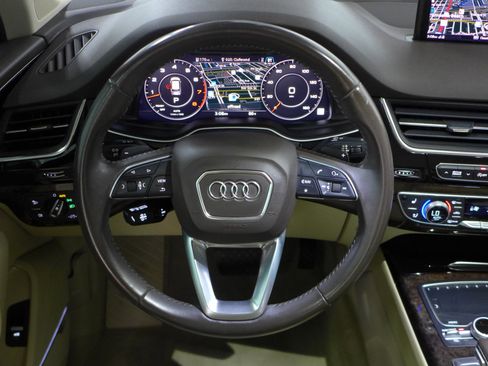 Used 2019 Audi Q7 3.0T Prestige image 16