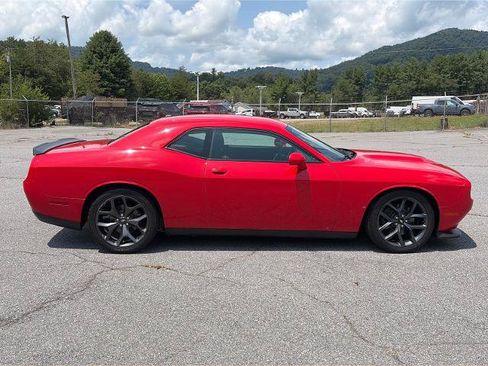 Used 2019 Dodge Challenger GT w/ Blacktop Package RWD image 2