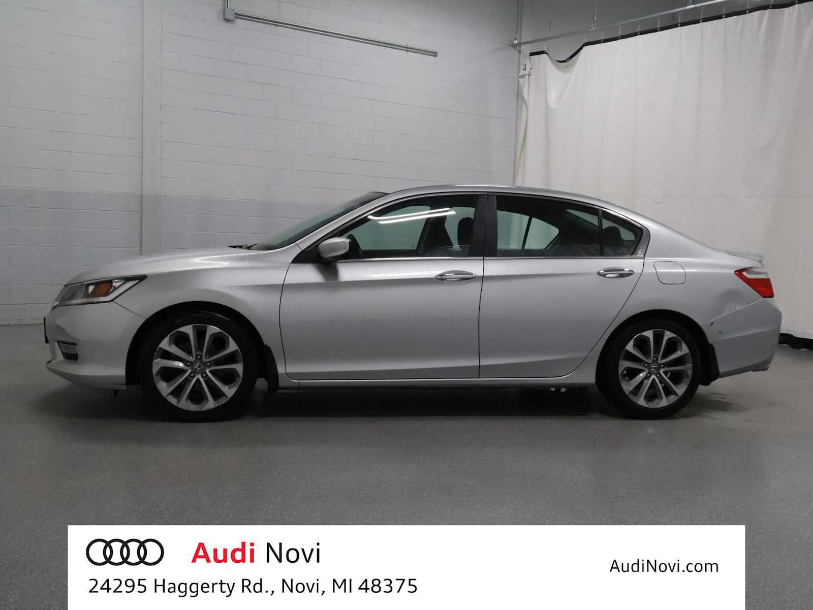 Used 2013 Honda Accord Sport image 1