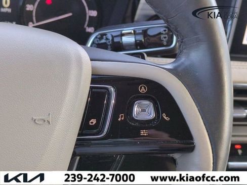 Used 2021 Lincoln Corsair AWD w/ Sport Package image 26