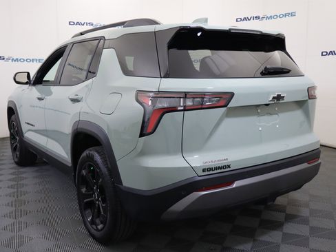 New 2026 Chevrolet Equinox LT w/ Midnight Edition image 9