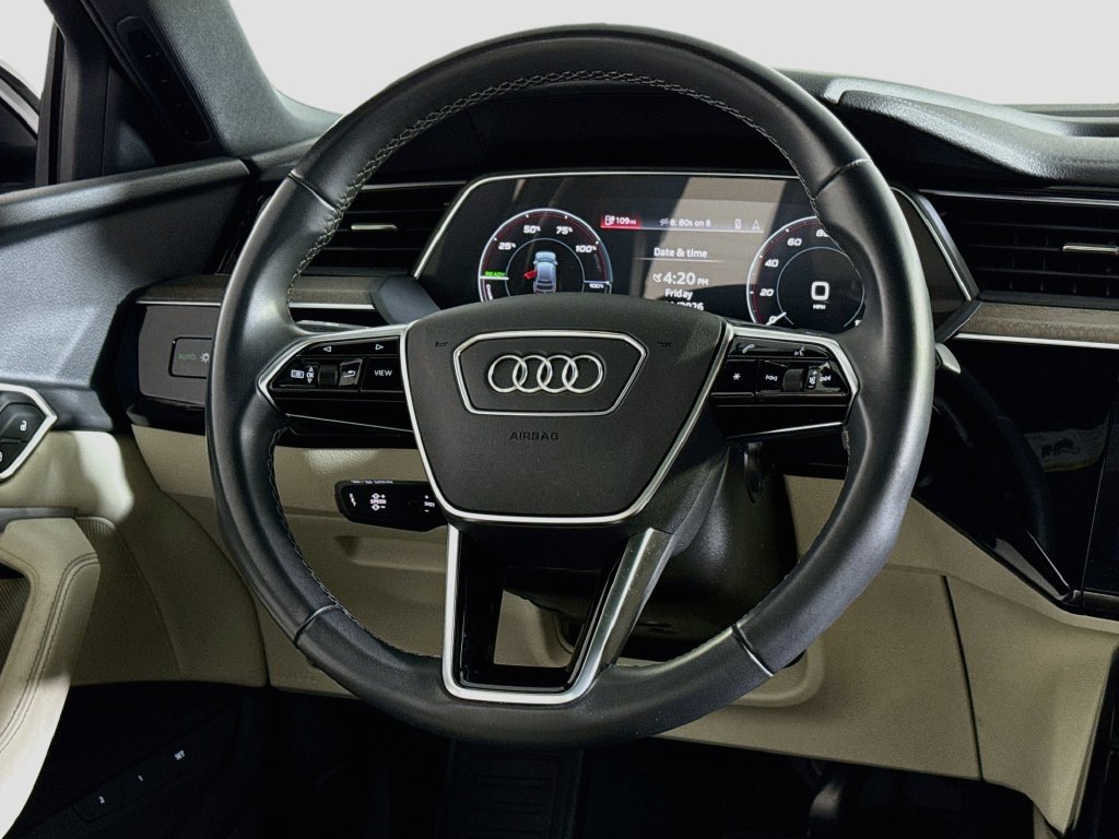 Certified 2024 Audi Q8 e-tron Premium Plus w/ Premium Plus Package AWD/4WD image 10
