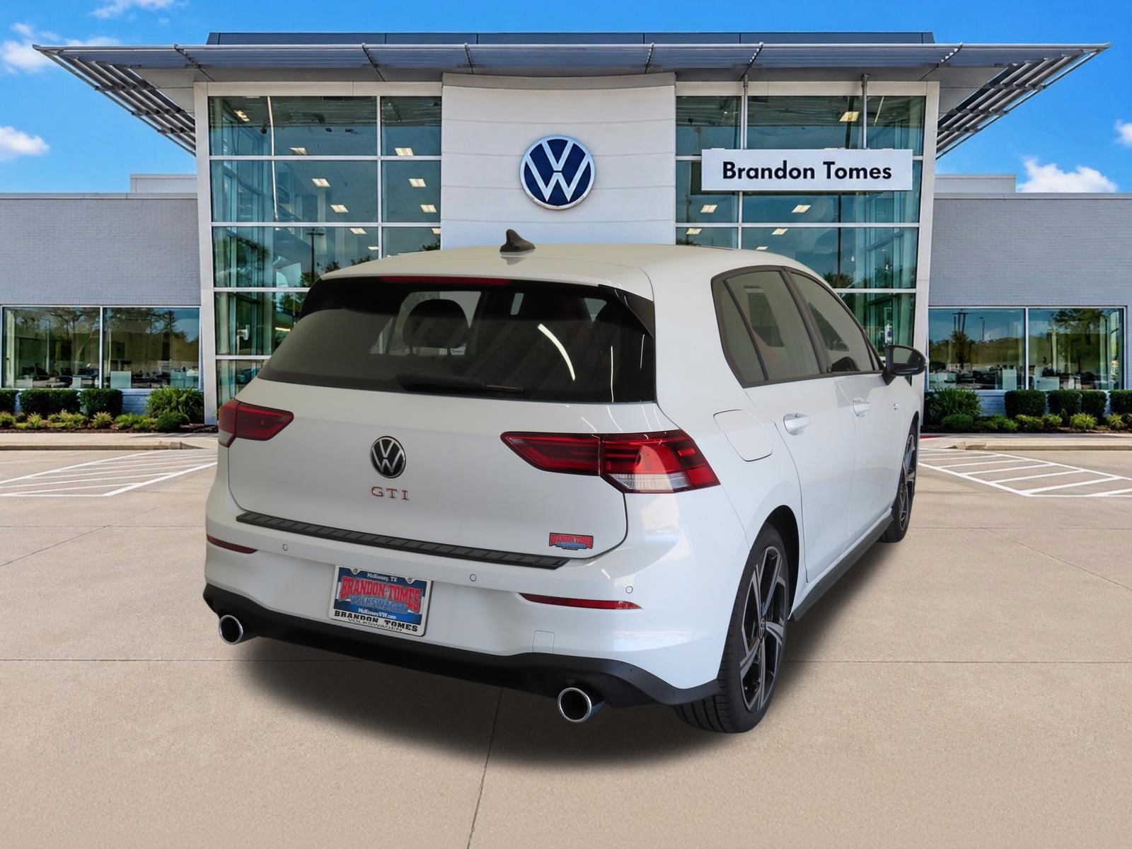 New 2026 Volkswagen GTI SE FWD image 3