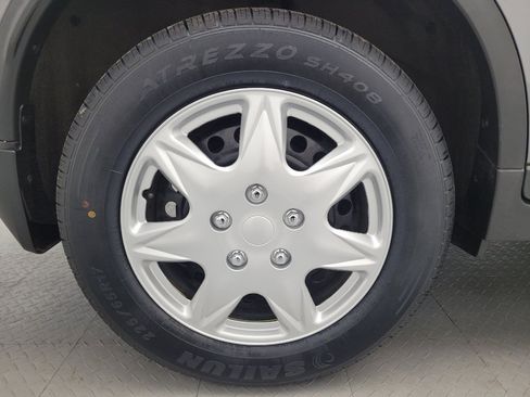 Used 2019 Nissan Rogue S AWD/4WD image 31