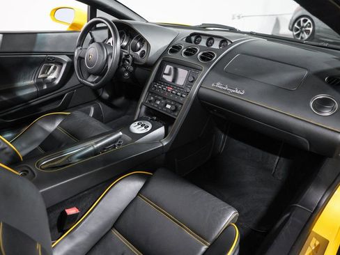 Used 2006 Lamborghini Gallardo Spyder image 21