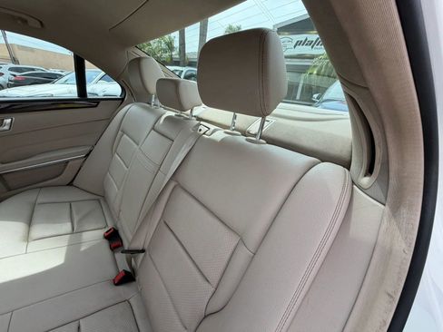 Used 2016 Mercedes-Benz E 350 Sedan image 21