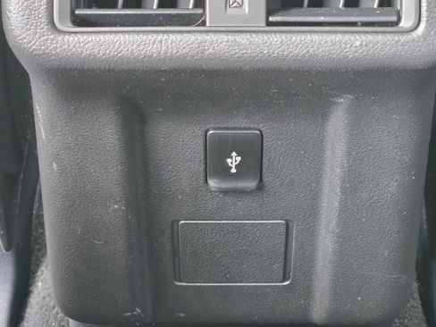 Used 2019 Mitsubishi Outlander SEL image 26