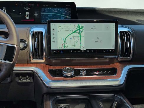 New 2026 Ford Expedition King Ranch AWD/4WD image 25