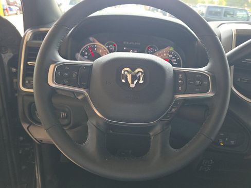 Used 2025 RAM 2500 Big Horn AWD/4WD image 8