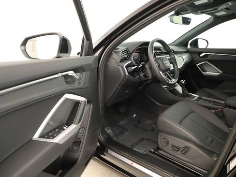 Certified 2024 Audi Q3 2.0T Premium w/ Convenience Package image 14