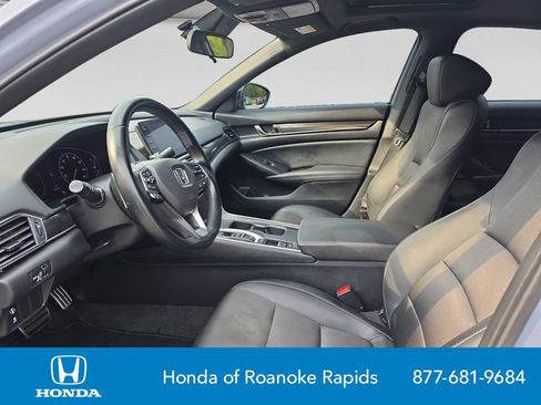 Used 2022 Honda Accord Sport image 10