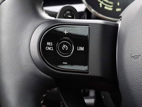 Used 2024 MINI Cooper S FWD image 18