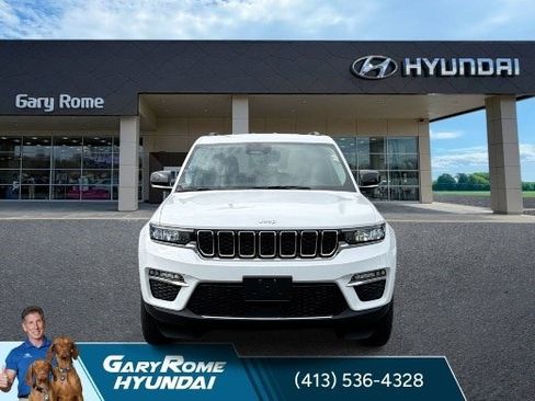 Used 2023 Jeep Grand Cherokee Limited AWD/4WD image 10