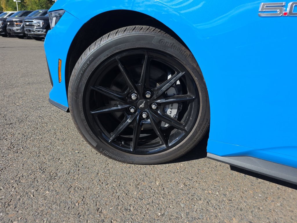 Used 2024 Ford Mustang GT Premium RWD image 13