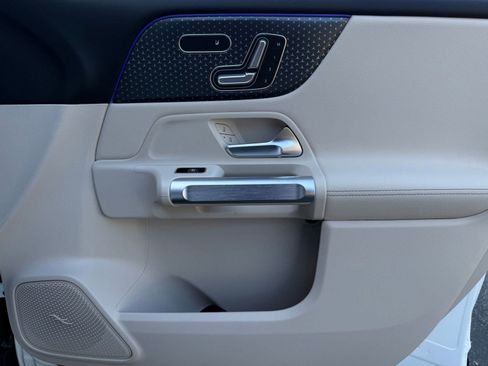 Certified 2026 Mercedes-Benz GLB 250 image 18