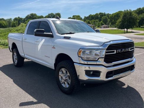 Used 2020 RAM 2500 Big Horn w/ Level 1 Equipment Group AWD/4WD image 3