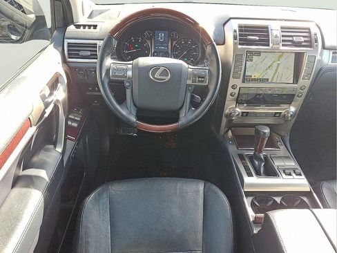 Used 2018 Lexus GX 460 Premium AWD/4WD image 12
