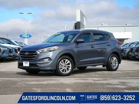 Used 2016 Hyundai Tucson SE w/ Option Group 02 image 1