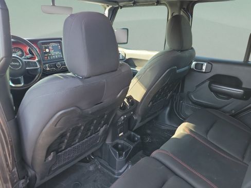 Used 2019 Jeep Wrangler Unlimited Rubicon AWD/4WD image 10
