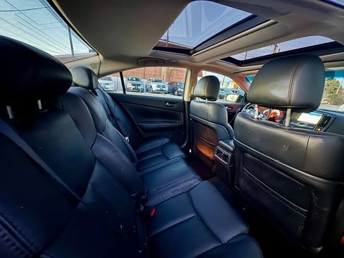 Used 2011 Nissan Maxima 3.5 SV w/ Premium Pkg FWD image 13