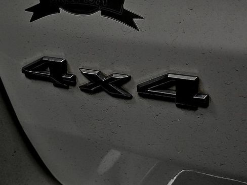 Used 2019 Jeep Grand Cherokee Limited AWD/4WD image 30