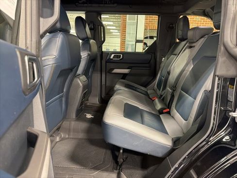 Used 2022 Ford Bronco Outer Banks image 29