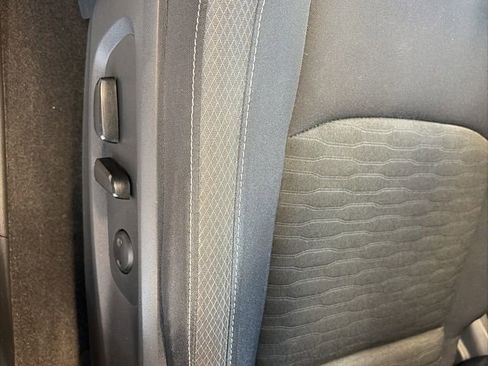 Used 2023 Nissan Pathfinder SV w/ Cargo Package image 24