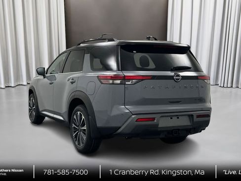 New 2026 Nissan Pathfinder Platinum AWD/4WD image 7