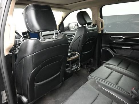 Used 2021 RAM 1500 Laramie AWD/4WD image 18