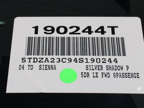 Used 2004 Toyota Sienna LE FWD image 24