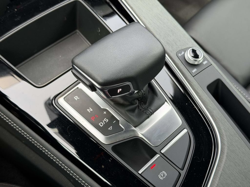 Used 2023 Audi A4 2.0T Premium Plus AWD/4WD image 25
